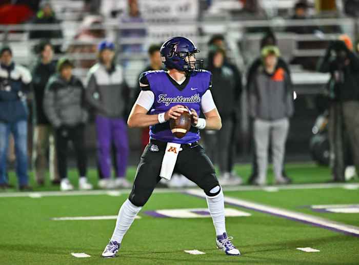 231124_00053_fb_6a_semi